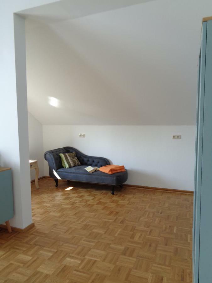 Leipzig-Suedwest Apartment Exterior foto